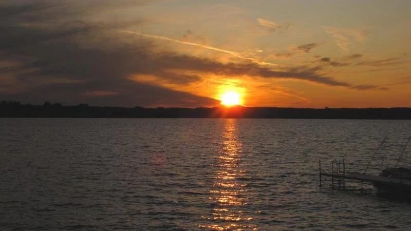Bayfort-camp-beach-sunset